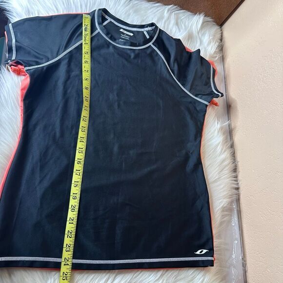 Oxide Short Sleeve Rash Guard Bundle Size Large - Picture 5 of 8